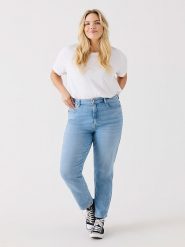 ONLY Carmakoma Dżinsy - Regular fit - w kolorze błękitnym rozmiar: 48/L32. Niebieskie jeansy Only Carmakoma, l, z aplikacjami, ze skóry, z podwyższonym stanem. Za 127.95 zł.