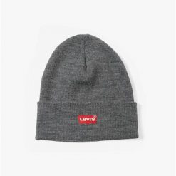 Czapka beanie Levi's szara klasyczna z logo. Szare czapki zimowe Levi's, bez wzorów, klasyczne. Za 106.00 zł.