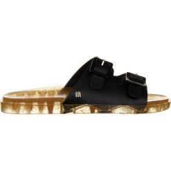 Klapki Melissa Wide AD Black Rice Husk 010405, Czarny, Guma. Czarne klapki Melissa, z aplikacjami, z gumy, bez obcasa, bez zapięcia. W wyprzedaży za 249.00 zł.