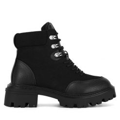 Botki JENNY. Czarne botki Jenny, bez wzorów, bez obcasa, na płaskiej podeszwie, bez zapięcia. Za 143.99 zł.