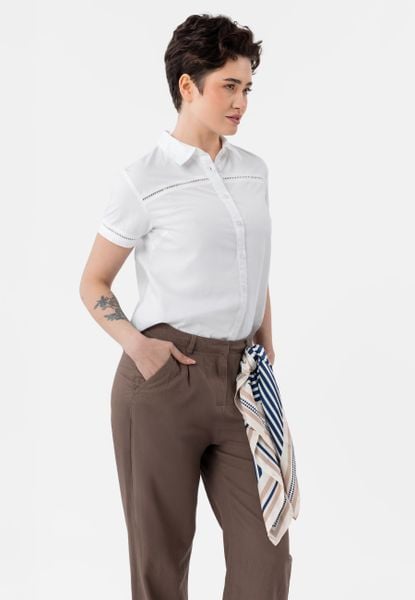 Biała koszula C-LIPERA. Białe koszule Volcano, l, bez wzorów, z bawełny, klasyczne, bez kołnierzyka, bez ramiączek. Za 89.99 zł.