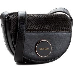 Torebka CALVIN KLEIN - Sily4 Mini Half Moon Crossbody K60K602503 001. Listonoszki marki Calvin Klein Jeans. W wyprzedaży za 469.00 zł.