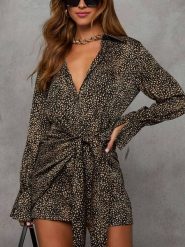 Milan Kiss Sukienka w kolorze czarnym rozmiar: XL. Czarne sukienki Milan Kiss, na co dzień, xl, bez wzorów, bez kołnierzyka, bez ramiączek, mini, proste. Za 200.13 zł.