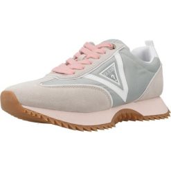 Buty GUESS FLTBAI SUE12 Zielony. Zielone buty trekkingowe Guess, ze skóry, bez zapięcia. Za 510.88 zł.