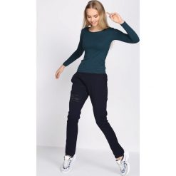 Granatowe Spodnie Dresowe Drama. Spodnie dresowe marki bonprix. Za 54.99 zł.