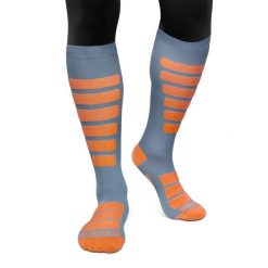 Skarpety do sportów zimowych unisex SIROKO Aoraki Slide. Brązowe skarpetki SIROKO, bez wzorów. W wyprzedaży za 85.00 zł.