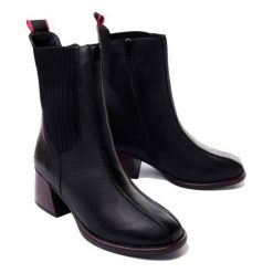 RIEKER 79370-00 black, botki damskie. Czarne botki Rieker, bez wzorów, z polaru, bez obcasa, na obcasie, bez zapięcia. Za 279.93 zł.