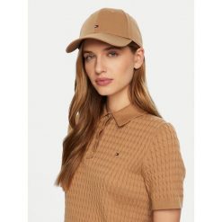 Czapka z daszkiem Tommy Hilfiger. Brązowe czapki z daszkiem Tommy Hilfiger, bez wzorów. Za 139.99 zł.