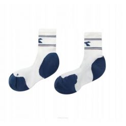 Skarpety tenisowe Diadora Socks Court. Białe skarpetki Diadora, bez wzorów. Za 54.00 zł.