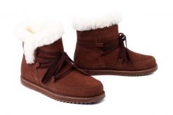 EMU AUSTRALIA W13215 Thorsby oak, botki damskie. Brązowe botki Emu Australia, bez wzorów, z wełny, bez obcasa, bez zapięcia. Za 552.93 zł.