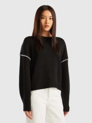 Benetton Sweter w kolorze czarnym rozmiar: M. Czarne swetry Benetton, m, bez wzorów, z wełny, bez ramiączek. Za 136.45 zł.