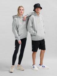 Bluza z kapturem Hummel Loose Bee. Szare bluzy Hummel, na jesień, m, z aplikacjami, z bawełny, z kapturem, na fitness i siłownię. Za 257.00 zł.