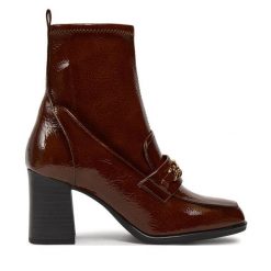 Botki Tamaris. Brązowe botki Tamaris, bez wzorów, bez obcasa, na słupku, bez zapięcia. Za 219.99 zł.