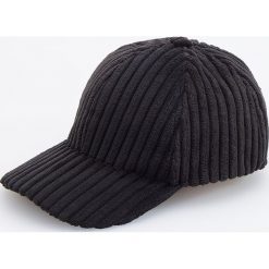 Czapka z daszkiem - Czarny. Czapki z daszkiem marki Reserved. Za 39.99 zł.