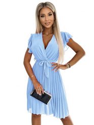 Numoco Sukienka w kolorze błękitnym rozmiar: onesize. Niebieskie sukienki NUMOCO, bez wzorów, z tkaniny, bez kołnierzyka, bez ramiączek, mini. Za 144.95 zł.