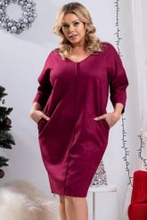 Sukienka na święta tuba zamszowa SONATA bordowa PROMOCJA. Czerwone sukienki KARKO, do pracy, plus size, bez wzorów, z elastanu, biznesowe, bez kołnierzyka, plus size, bez ramiączek, maxi, dopasowane. Za 208.50 zł.