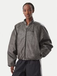 Adidas Kurtka z imitacji skóry Sst Cropped KT4240 Szary ciemny Regular Fit. Szare kurtki adidas, xs, bez wzorów, ze skóry, bez kaptura. Za 799.99 zł.