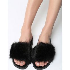 Czarne Kapcie Established. Kapcie marki Born2be. Za 24.99 zł.