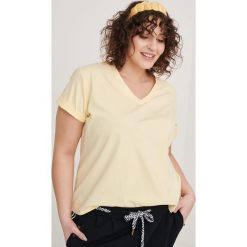 T-shirt Damski Mango Plus Size Bananowy. Żółte t-shirty blue shadow, plus size, bez wzorów, z bawełny, bez kołnierzyka, bez ramiączek. Za 129.90 zł.