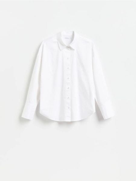 Bawełniana koszula - biały. Białe koszule Reserved, l, bez wzorów, z bawełny, bez kołnierzyka, bez ramiączek. Za 119.99 zł.