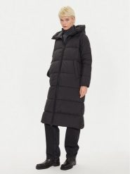 Save The Duck Kurtka zimowa D41871W RECY19 Czarny Relaxed Fit. Czarne kurtki Save the duck, na zimę, bez wzorów, z syntetyku, bez kaptura. Za 1,069.00 zł.
