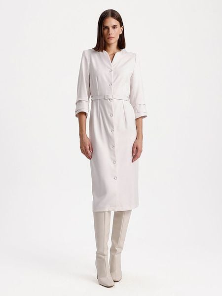 BGN Sukienka w kolorze białym rozmiar: 34. Białe sukienki BGN, na co dzień, bez wzorów, z tkaniny, bez kołnierzyka, bez ramiączek, midi, proste. Za 123.25 zł.