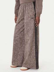 Adidas Jeansy Firebird Aop KD8811 Brązowy Loose Fit. Brązowe jeansy adidas, l, bez wzorów, z bawełny. Za 499.99 zł.