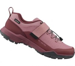 Buty rowerowe EX500W, śliwkowe. Fioletowe buty treningowe Shimano, bez wzorów, z gumy, bez zapięcia, rowerowe. Za 599.90 zł.