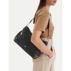 Torebka Beverly Hills Polo Club. Czarne torebki klasyczne Beverly Hills Polo Club, bez wzorów, klasyczne, bez dodatków. Za 259.99 zł.