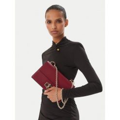 Torebka Furla. Czerwone torebki klasyczne Furla, bez wzorów, klasyczne, bez dodatków. Za 1,709.00 zł.