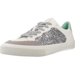 Buty GEOX D EMMELENY Biały. Białe buty trekkingowe Geox, z syntetyku, bez zapięcia. Za 241.99 zł.