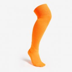 Skarpety do piłki nożnej Kipsta CLR. Brązowe skarpetki KIPSTA, bez wzorów, z dzianiny. Za 54.99 zł.
