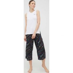 Dkny piżama damska kolor czarny. Czarne piżamy DKNY, l, bez wzorów, z dzianiny, bez kołnierzyka, bez ramiączek. Za 449.99 zł.