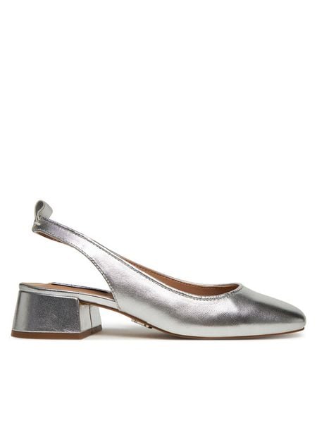 Steve Madden Czółenka Smitten s SM11003213 Srebrny. Szare czółenka Steve Madden, bez wzorów, ze skóry, bez obcasa, bez zapięcia. Za 399.99 zł.