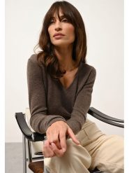 Just Cashmere Kaszmirowy sweter "Joan" w kolorze brązowym rozmiar: S. Brązowe swetry Just Cashmere, s, bez wzorów, z kaszmiru, bez ramiączek. Za 292.89 zł.