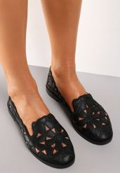 Czarne Balerinki Acanophe. Czarne baleriny Renee, w ażurowe wzory, z okrągłym noskiem, bez obcasa, na płaskiej podeszwie, bez zapięcia. Za 44.99 zł.