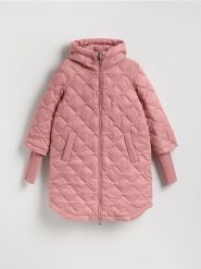 Długa kurtka z kapturem - brudny róż. Czerwone kurtki Reserved, l, bez wzorów, z tkaniny, z kapturem. Za 179.99 zł.