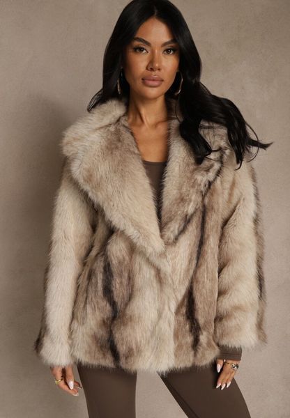 Szara Jednorzędowa Kurtka Futerko z Szerokim Kołnierzem Tesandra. Szare kurtki Renee, l, bez wzorów, z futra, klasyczne, bez kaptura. Za 259.99 zł.