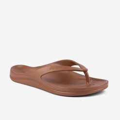 Damskie klapki Coqui Naitiri. Brązowe klapki Coqui, bez wzorów, bez obcasa, bez zapięcia. Za 114.99 zł.