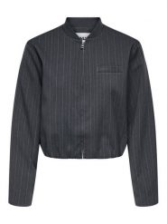 ONLY Kurtka przejściowa Aggie 15353558 Szary Regular Fit. Szare kurtki ONLY, bez wzorów, z syntetyku, bez kaptura. Za 229.99 zł.