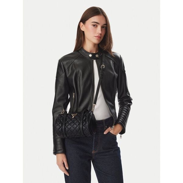 Torebka Guess. Czarne torebki klasyczne Guess, z aplikacjami, klasyczne, bez dodatków. Za 264.99 zł.