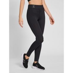 Damskie pełne legginsy Hummel q4 Hw. Czarne legginsy Hummel, bez wzorów, sportowe. Za 150.00 zł.