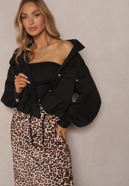 Czarna Pudełkowa Kurtka ze Stójką i Troczkiem w Pasie Zdobiona Guzikami Casalla. Czarne kurtki Renee, l, z aplikacjami, z jeansu, eleganckie, bez kaptura. Za 129.99 zł.