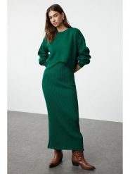 Trendyol 2-częściowy zestaw w kolorze zielonym rozmiar: M. Zielone sukienki Trendyol, m, bez wzorów, prążkowane, bez kołnierzyka, bez ramiączek, maxi. Za 92.42 zł.