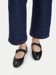 Lasocki Baleriny CEO-RST-ROMI-94 Czarny. Czarne baleriny Lasocki, bez wzorów, ze skóry, bez obcasa, bez zapięcia. Za 169.99 zł.