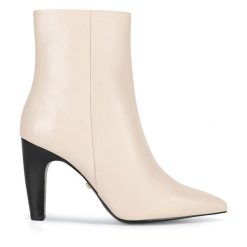 Botki Gino Rossi. Botki Gino Rossi, bez wzorów, bez obcasa, na słupku, bez zapięcia. Za 279.99 zł.