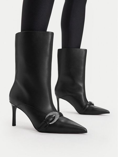 Eva Minge Botki EO-LT9592-105 Czarny. Czarne botki Eva Minge, bez wzorów, ze skóry, bez obcasa, na szpilce, bez zapięcia. Za 579.99 zł.