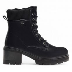 Botki Clara Barson. Czarne botki Clara Barson, bez wzorów, bez obcasa, na słupku, bez zapięcia. Za 111.99 zł.