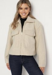 Beżowa Pudełkowa Kurtka z Kołnierzykiem i Kieszeniami o Krótkim Fasonie Neliella. Brązowe kurtki Born2be, l, bez wzorów, z jeansu, eleganckie, bez kaptura. Za 99.99 zł.