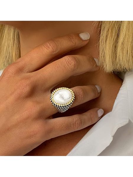 DI GIORGIO Srebrny pierścionek z masą perłową rozmiar: 58. Brązowe pierścionki DI GIORGIO, z perłą, srebrne. Za 418.45 zł.